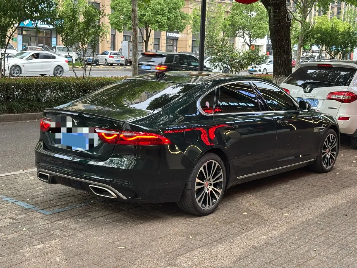 2024 Jaguar XFL 2.0T 250HP L4 8AT,autocango,china used car exporter,china ev exporter,chinese used car exporter,chinese used ev exporter