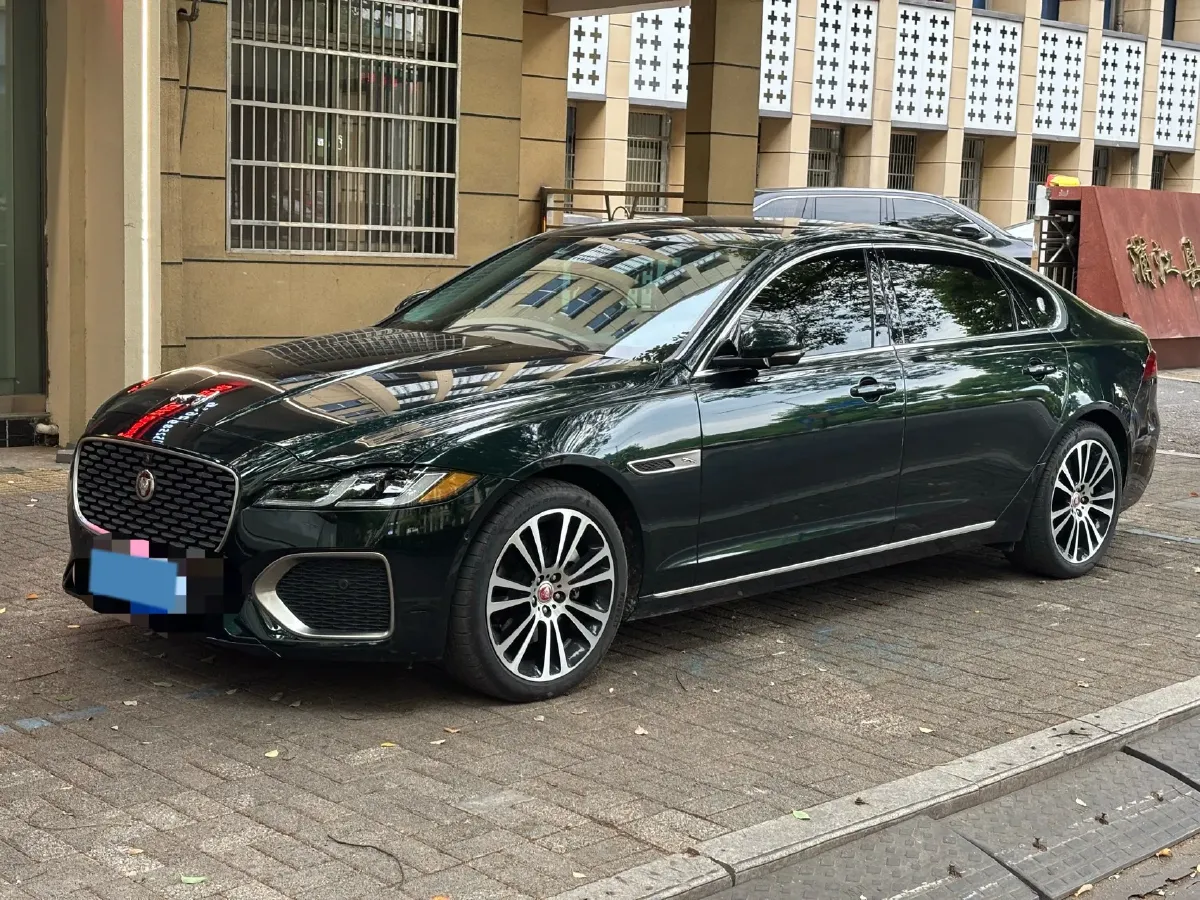 2024 Jaguar XFL 2.0T 250HP L4 8AT,autocango,china used car exporter,china ev exporter,chinese used car exporter,chinese used ev exporter
