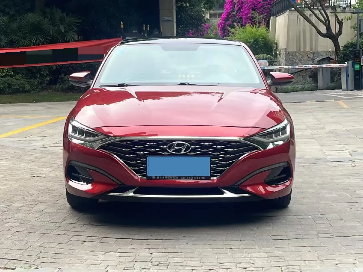 2019 Hyundai La Festa 1.6T 204HP L4 7DCT,autocango,china used car exporter,china ev exporter,chinese used car exporter,chinese used ev exporter