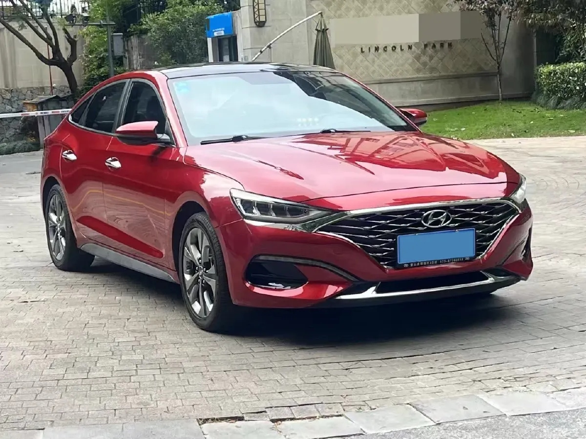 2019 Hyundai La Festa 1.6T 204HP L4 7DCT,autocango,china used car exporter,china ev exporter,chinese used car exporter,chinese used ev exporter