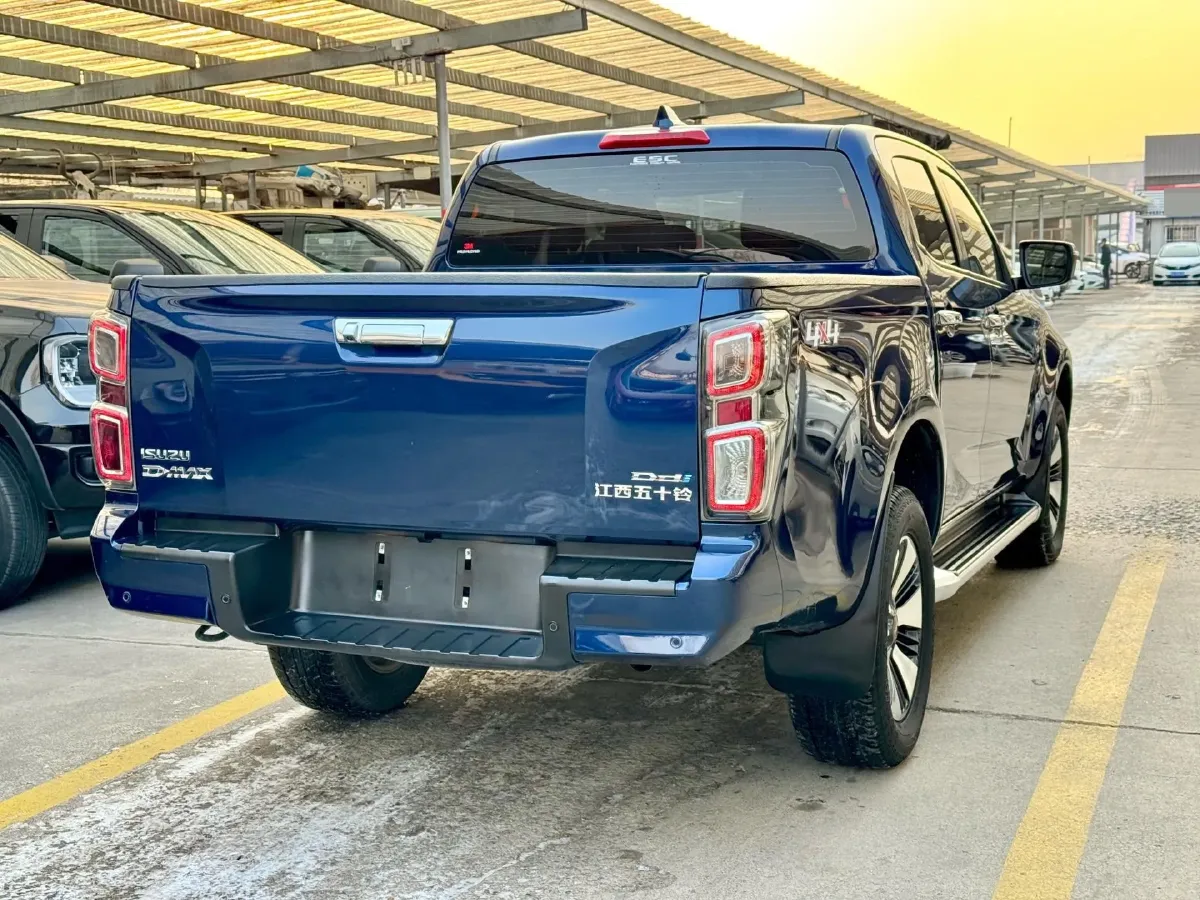 2021 Isuzu D-MAX 1.9T 163HP L4 6AT,autocango,china used car exporter,china ev exporter,chinese used car exporter,chinese used ev exporter