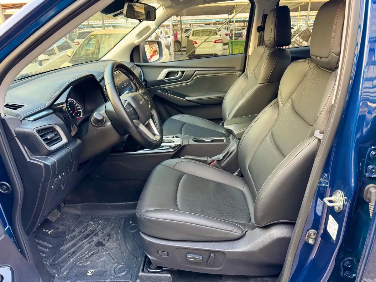 2021 Isuzu D-MAX 1.9T 163HP L4 6AT,autocango,china used car exporter,china ev exporter,chinese used car exporter,chinese used ev exporter