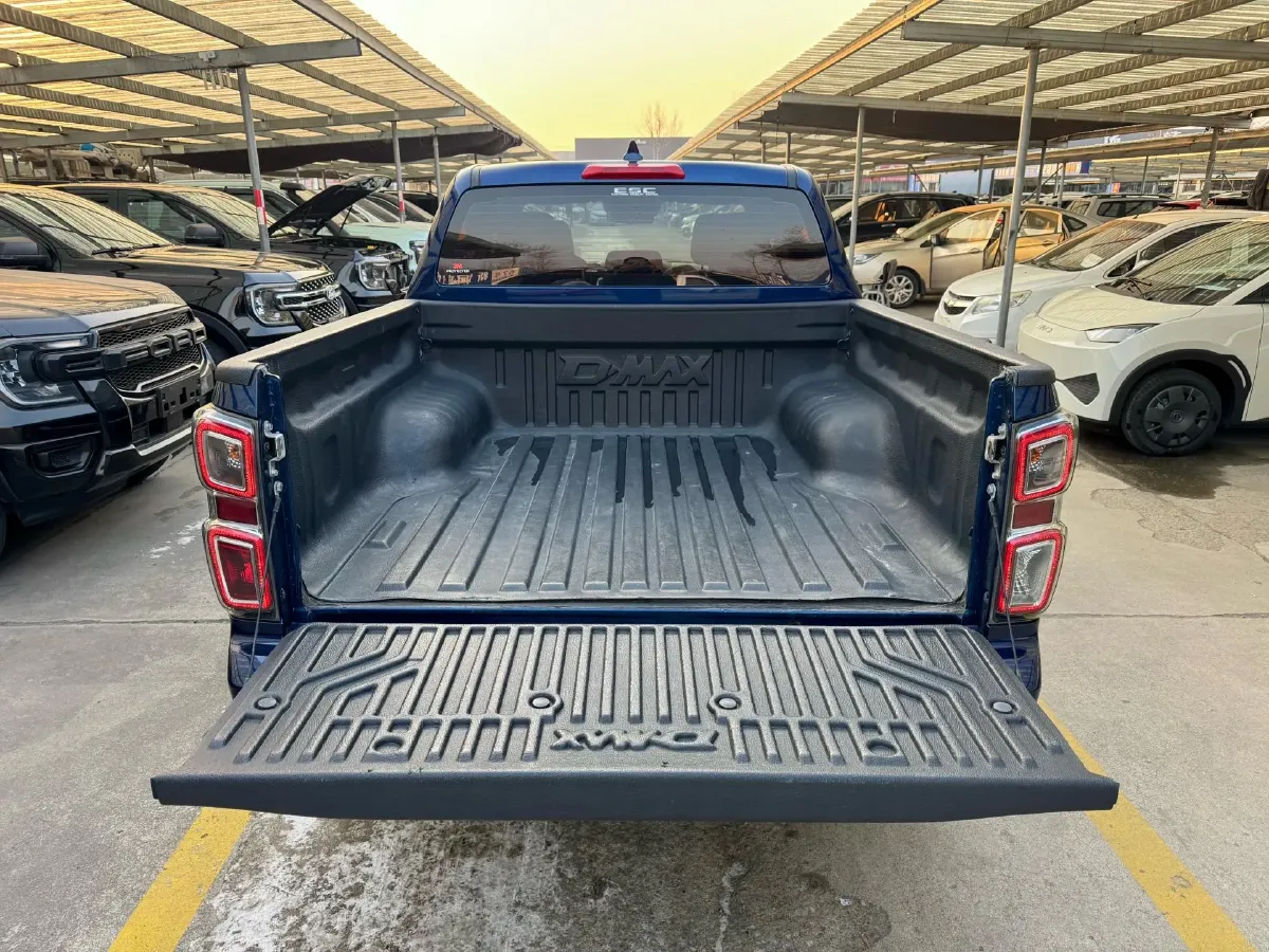 2021 Isuzu D-MAX 1.9T 163HP L4 6AT,autocango,china used car exporter,china ev exporter,chinese used car exporter,chinese used ev exporter