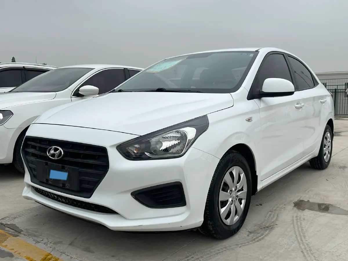2017 Hyundai Reina 1.4L 95HP L4 5MT,autocango,china used car exporter,china ev exporter,chinese used car exporter,chinese used ev exporter
