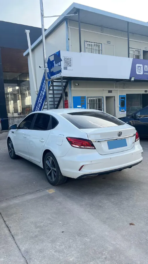 2019 MAXUS D60 1.5T 169HP L4 7DCT,autocango,china used car exporter,china ev exporter,chinese used car exporter,chinese used ev exporter