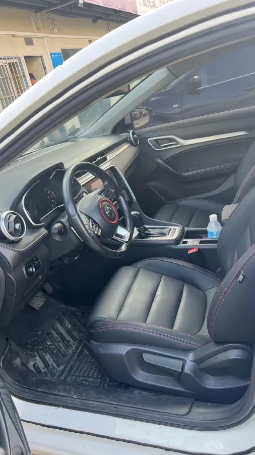 2019 MAXUS D60 1.5T 169HP L4 7DCT,autocango,china used car exporter,china ev exporter,chinese used car exporter,chinese used ev exporter
