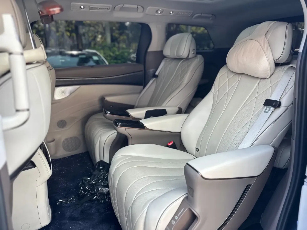 2023 Denza D9 1.5T 139HP L4 E-CVT PHEV 20.39KWH,autocango,china used car exporter,china ev exporter,chinese used car exporter,chinese used ev exporter