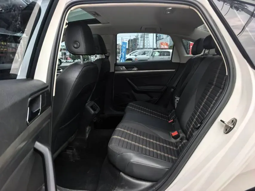 2019 Volkswagen Sagitar 1.2T 116HP L4 7DCT,autocango,china used car exporter,china ev exporter,chinese used car exporter,chinese used ev exporter
