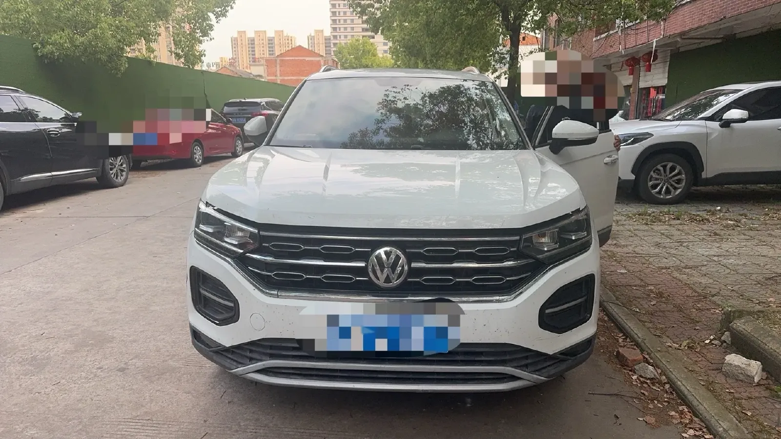 2019 Jeep Cherokee 2.0T 234HP L4 9AT,autocango,china used car exporter,china ev exporter,chinese used car exporter,chinese used ev exporter