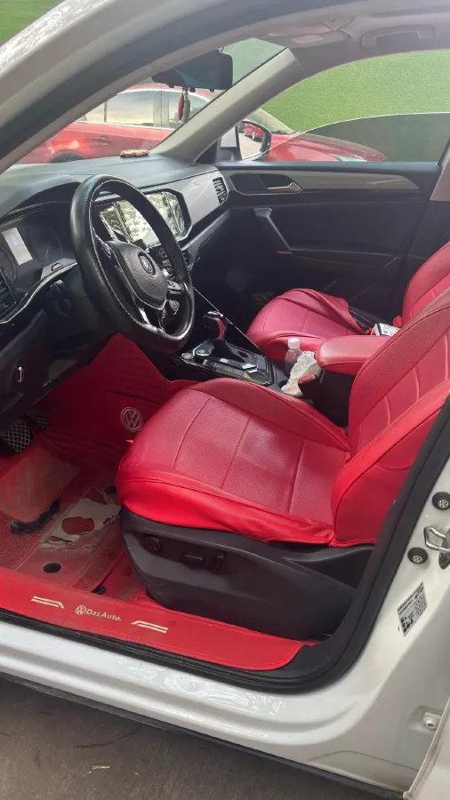 2019 Jeep Cherokee 2.0T 234HP L4 9AT,autocango,china used car exporter,china ev exporter,chinese used car exporter,chinese used ev exporter