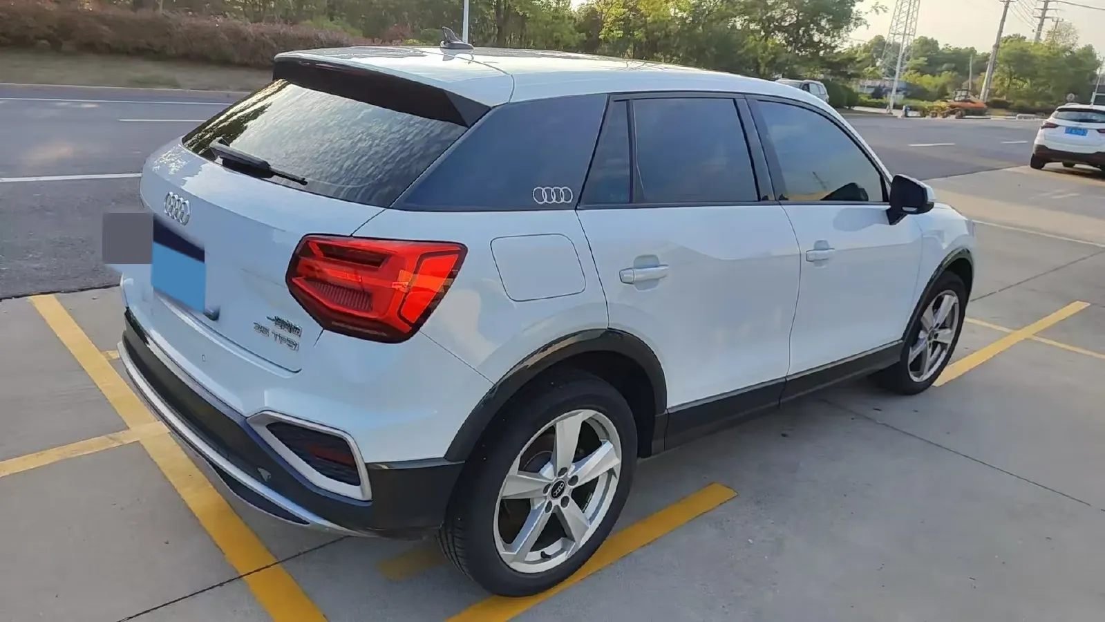 2021 Audi Q2L 1.4T 150HP L4 7DCT,autocango,china used car exporter,china ev exporter,chinese used car exporter,chinese used ev exporter