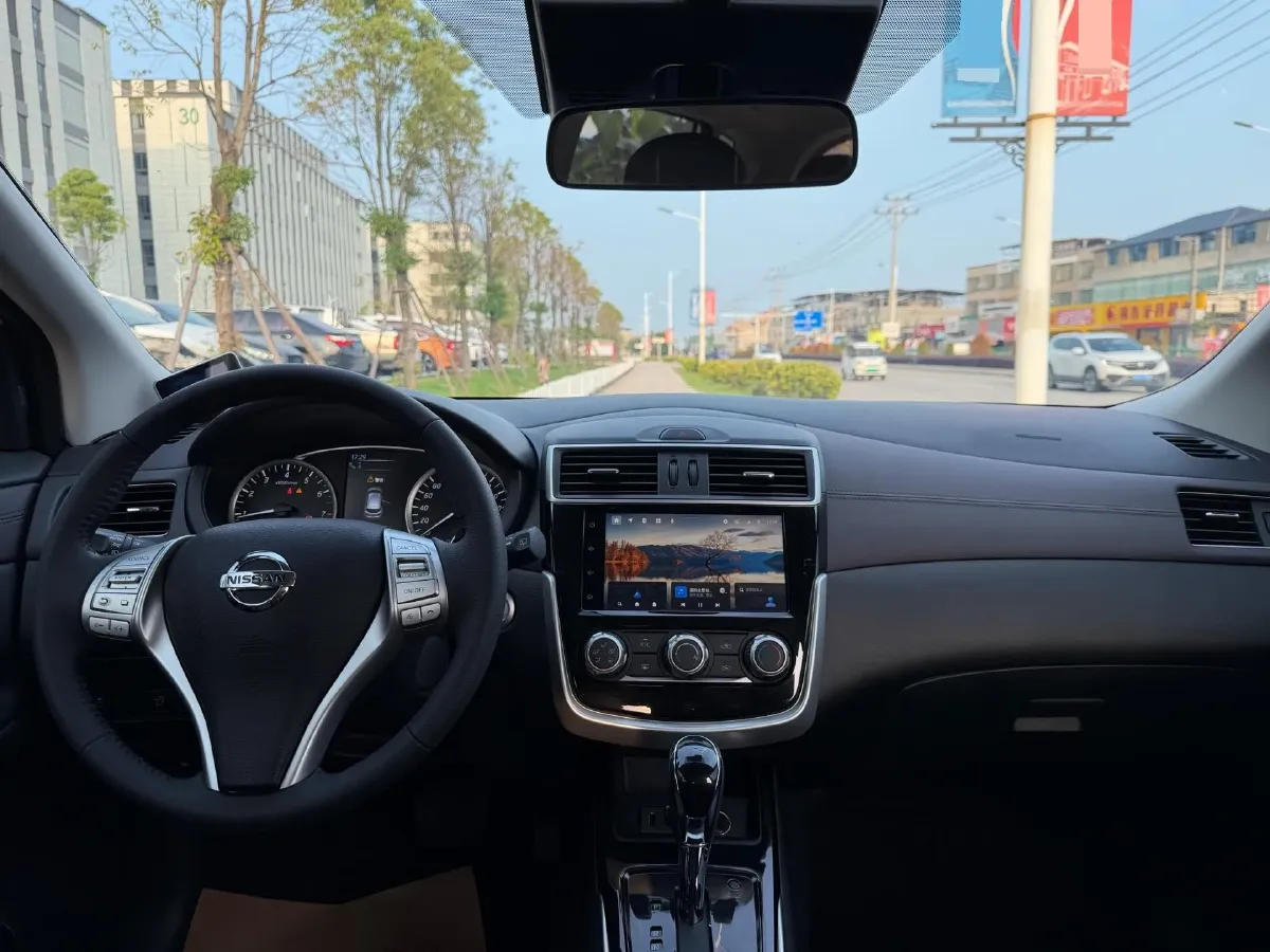 2020 Nissan Tiida 1.6L 126HP L4 CVT,autocango,china used car exporter,china ev exporter,chinese used car exporter,chinese used ev exporter