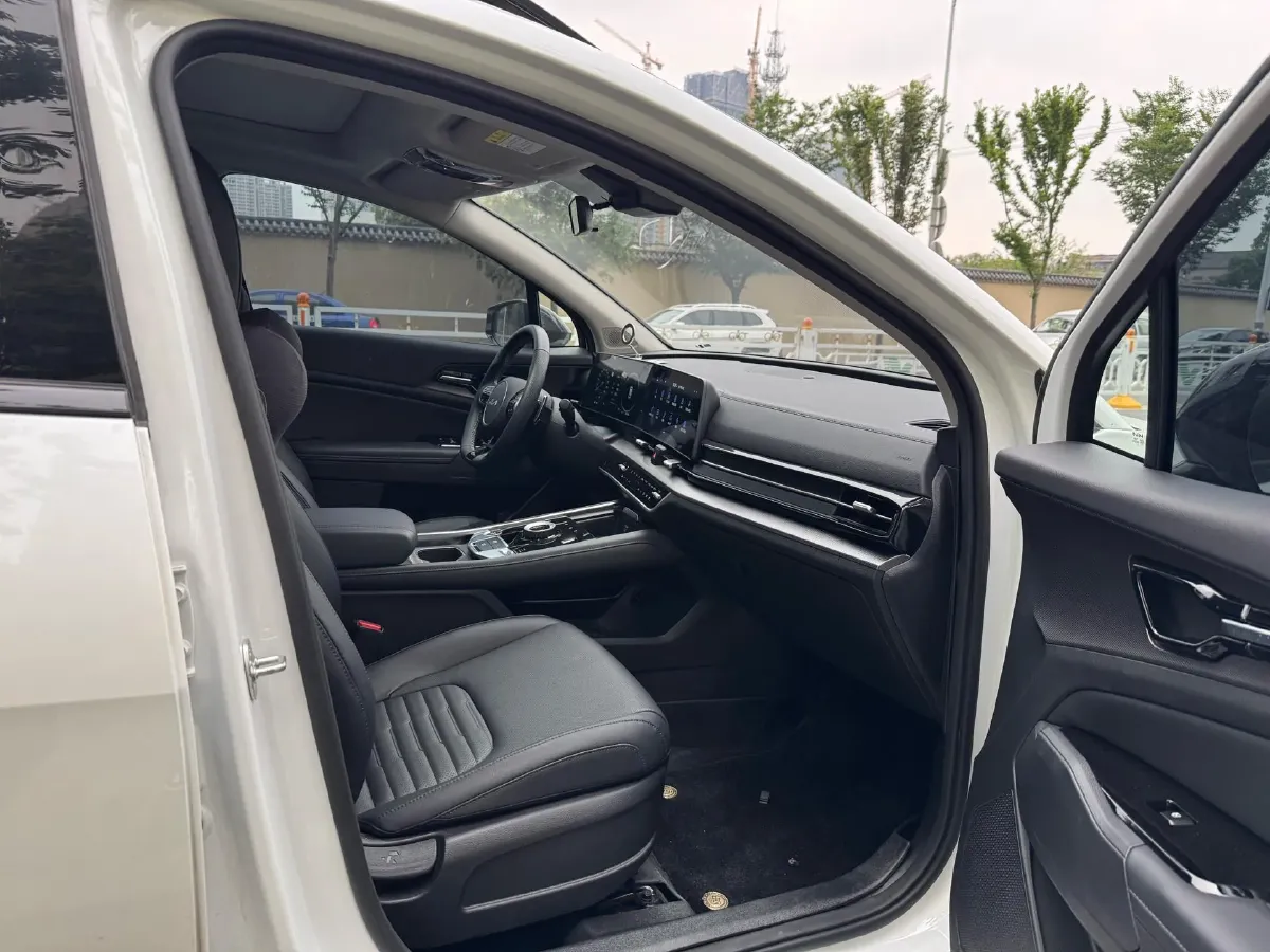 2023 Kia Sportage 2.0T 236HP L4 8AT,autocango,china used car exporter,china ev exporter,chinese used car exporter,chinese used ev exporter