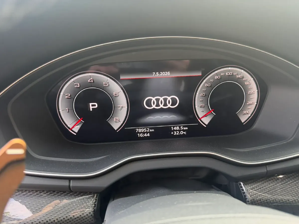 2021 Audi Q5L Sportback 2.0T 190HP L4 7DCT,autocango,china used car exporter,china ev exporter,chinese used car exporter,chinese used ev exporter