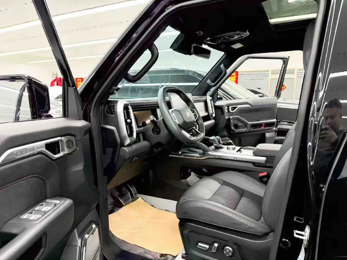 2024 Jetour ShanHai TravellerC-DM 1.5T 156HP L4 3DHT PHEV 43.24KWH,autocango,china used car exporter,china ev exporter,chinese used car exporter,chinese used ev exporter