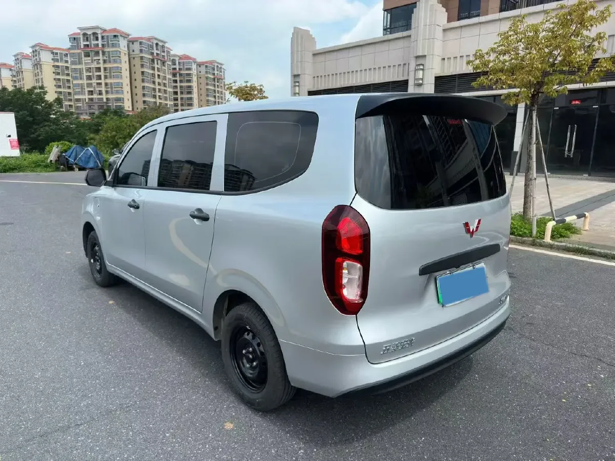 2024 WuLing HongGuang New Energy BEV 32.6KWH,autocango,china used car exporter,china ev exporter,chinese used car exporter,chinese used ev exporter