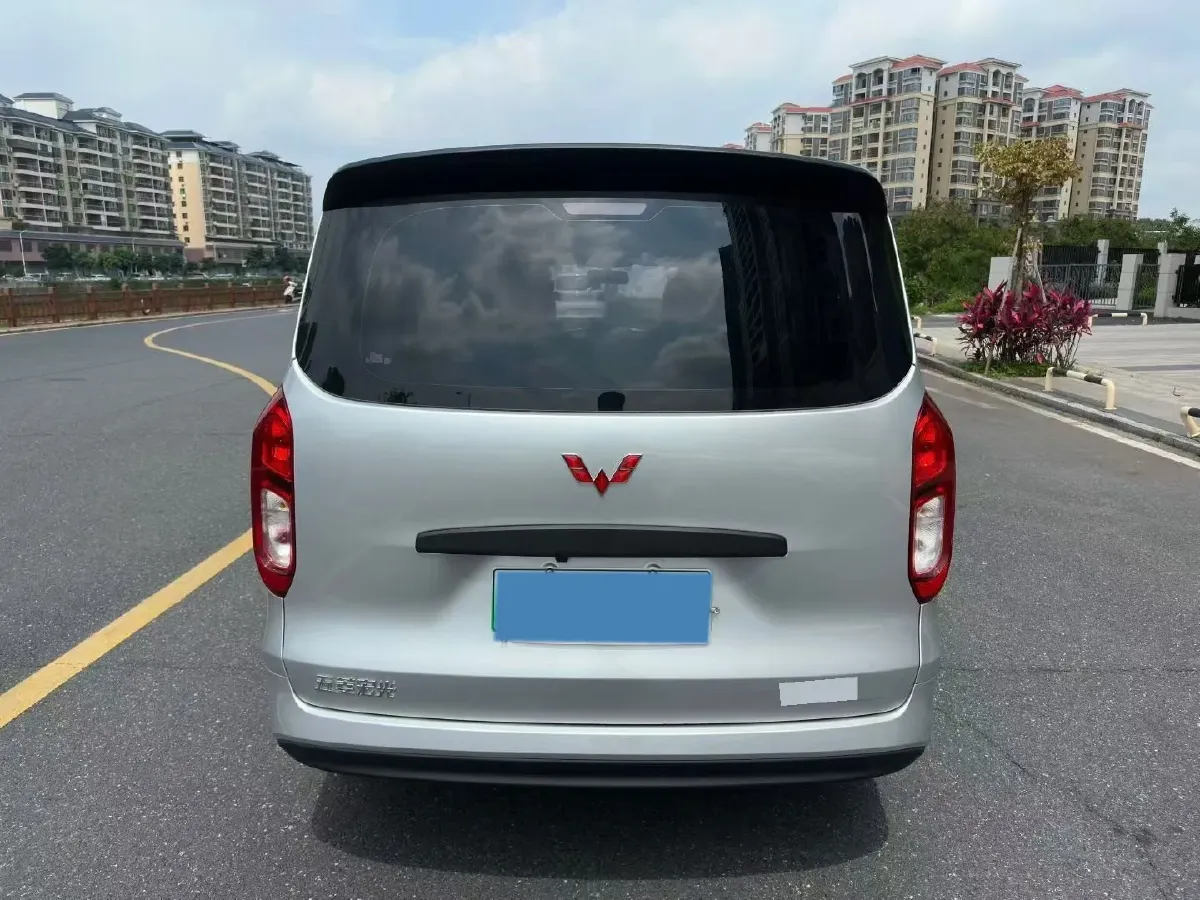 2024 WuLing HongGuang New Energy BEV 32.6KWH,autocango,china used car exporter,china ev exporter,chinese used car exporter,chinese used ev exporter