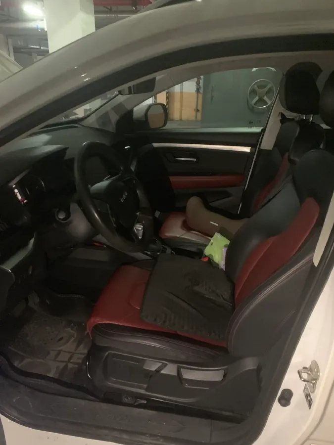 2018 Haval H2s 1.5T 150HP L4 7DCT,autocango,china used car exporter,china ev exporter,chinese used car exporter,chinese used ev exporter