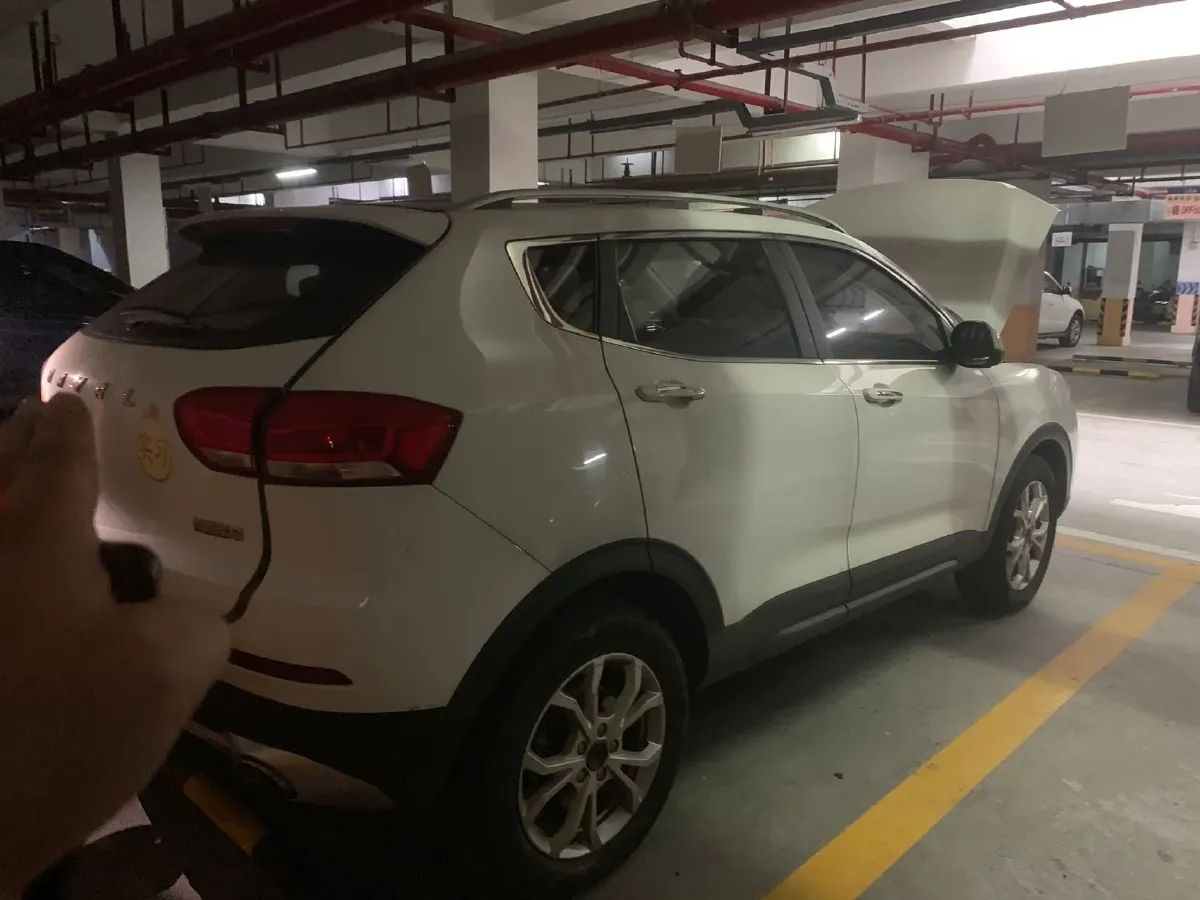 2018 Haval H2s 1.5T 150HP L4 7DCT,autocango,china used car exporter,china ev exporter,chinese used car exporter,chinese used ev exporter