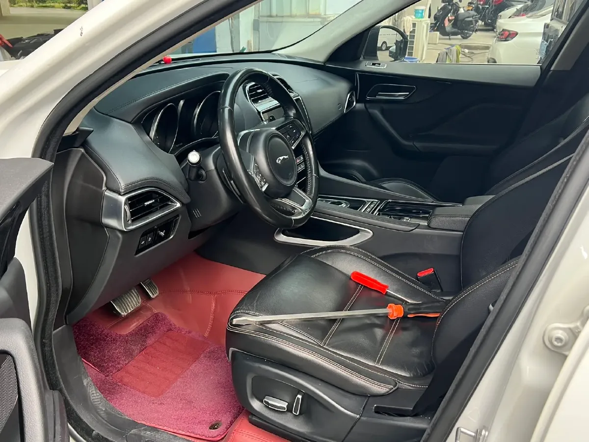2020 Jaguar F-PACE 2.0T 250HP L4 8AT,autocango,china used car exporter,china ev exporter,chinese used car exporter,chinese used ev exporter