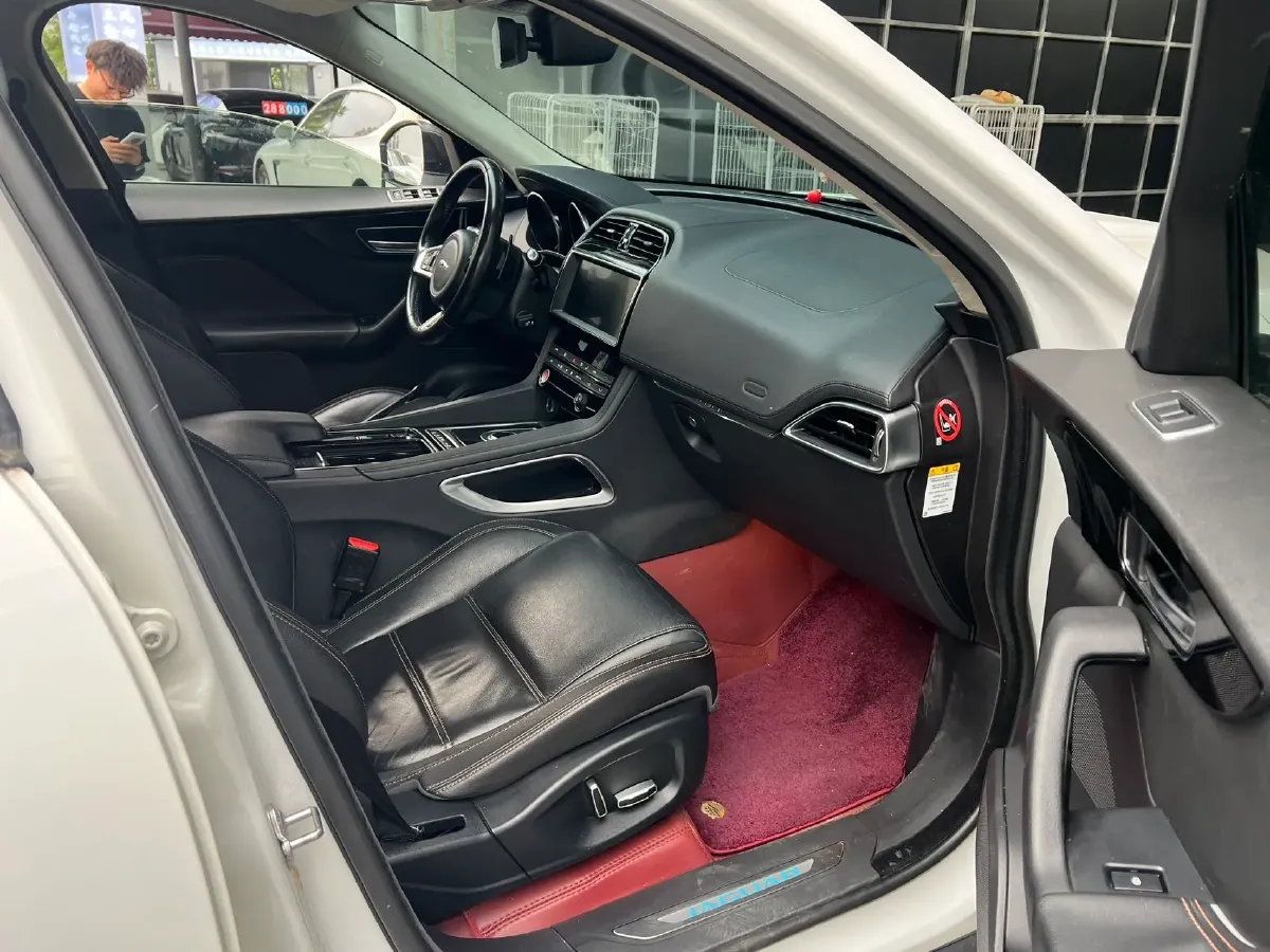 2020 Jaguar F-PACE 2.0T 250HP L4 8AT,autocango,china used car exporter,china ev exporter,chinese used car exporter,chinese used ev exporter