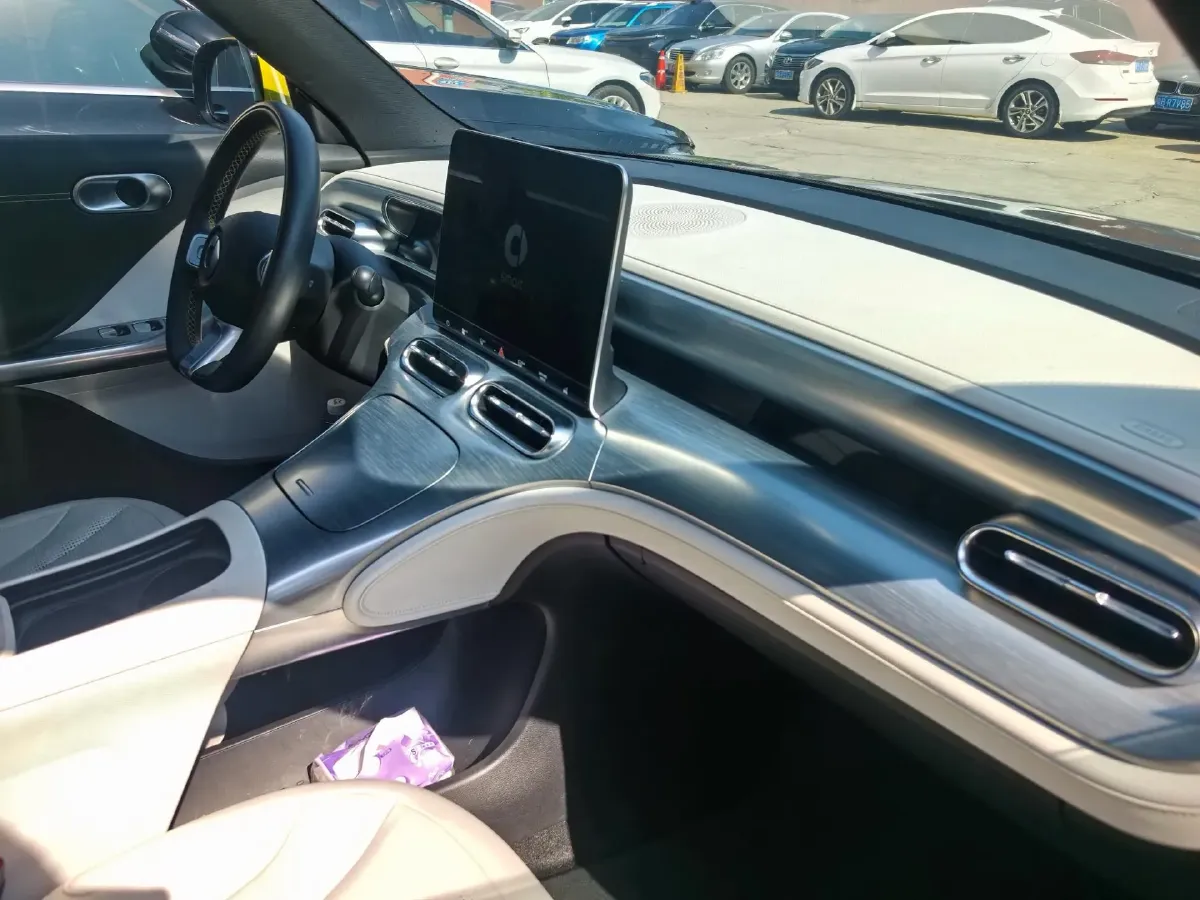 2022 Smart smart Elf 1 BEV 66KWH,autocango,china used car exporter,china ev exporter,chinese used car exporter,chinese used ev exporter