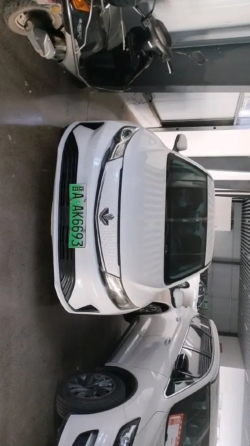 2022 Livan Maple 60s BEV 52.56KWH,autocango,china used car exporter,china ev exporter,chinese used car exporter,chinese used ev exporter