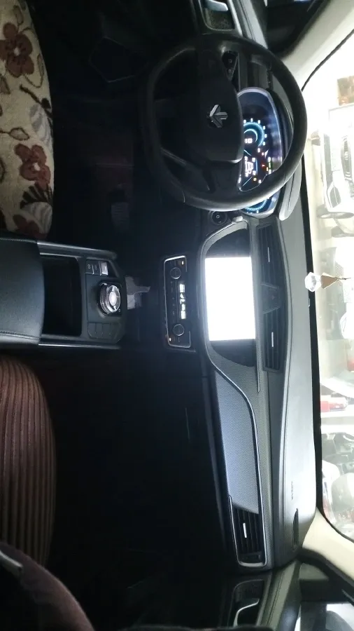 2022 Livan Maple 60s BEV 52.56KWH,autocango,china used car exporter,china ev exporter,chinese used car exporter,chinese used ev exporter