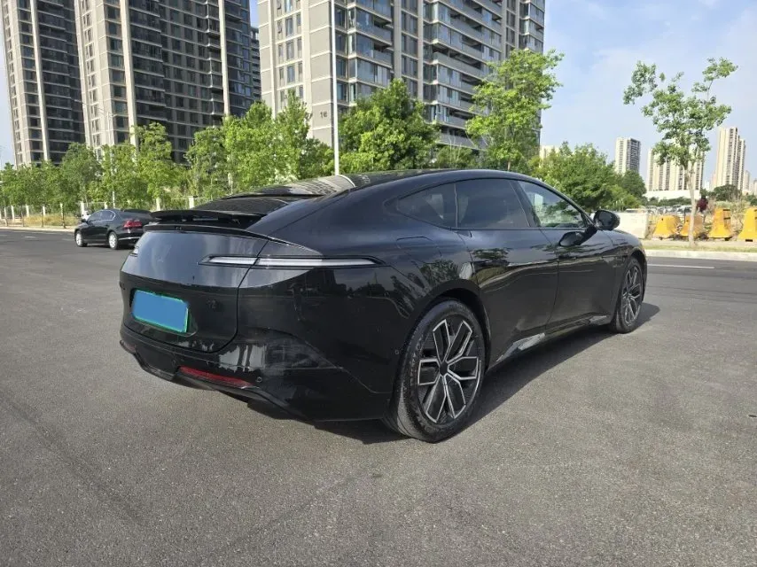 2025 Avatr 12 1.5T 156HP L4 REEV 39.05KWH,autocango,china used car exporter,china ev exporter,chinese used car exporter,chinese used ev exporter