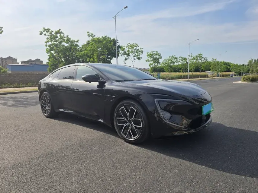 2025 Avatr 12 1.5T 156HP L4 REEV 39.05KWH,autocango,china used car exporter,china ev exporter,chinese used car exporter,chinese used ev exporter