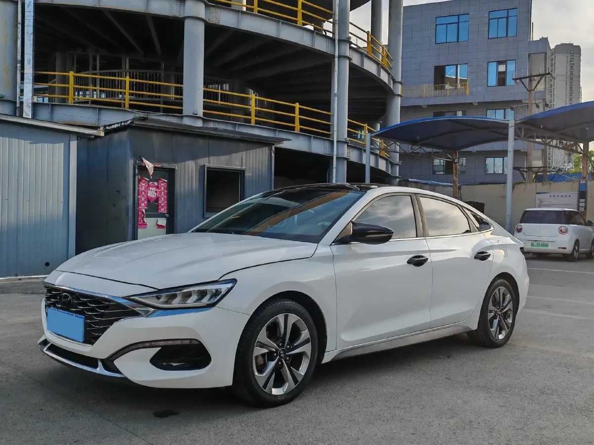 2019 Hyundai La Festa 1.6T 204HP L4 7DCT,autocango,china used car exporter,china ev exporter,chinese used car exporter,chinese used ev exporter
