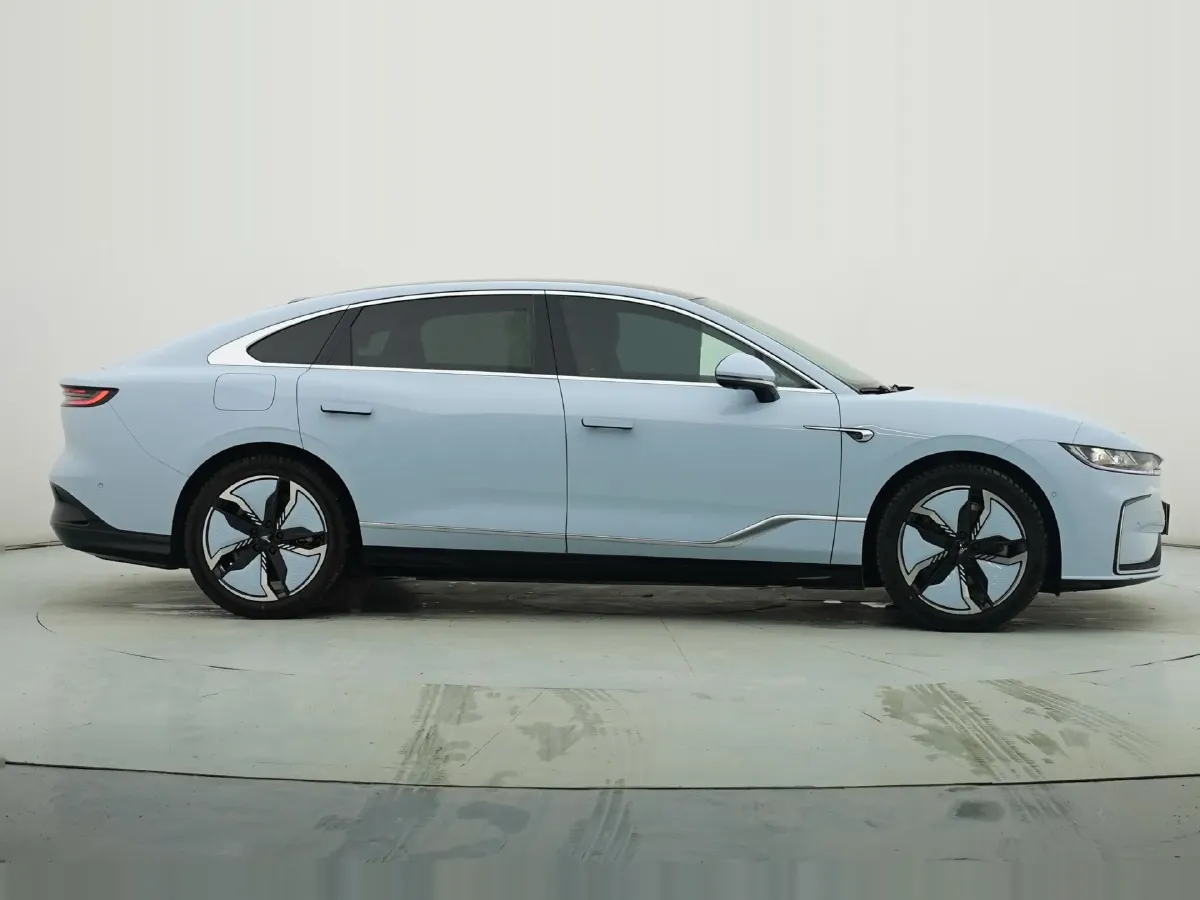 2023 Voyah ZhuiGuang BEV 82.11KWH,autocango,china used car exporter,china ev exporter,chinese used car exporter,chinese used ev exporter