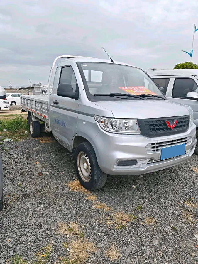 2021 NLM Motor QiTeng N50 1.5L 116HP L4 5MT,autocango,china used car exporter,china ev exporter,chinese used car exporter,chinese used ev exporter