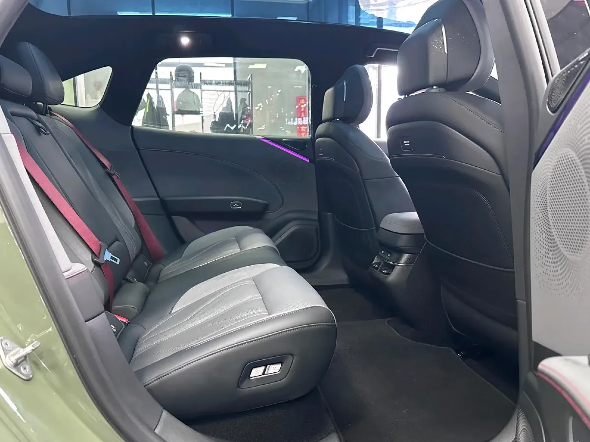 2025 Zeekr 007GT BEV 100.01KWH,autocango,china used car exporter,china ev exporter,chinese used car exporter,chinese used ev exporter