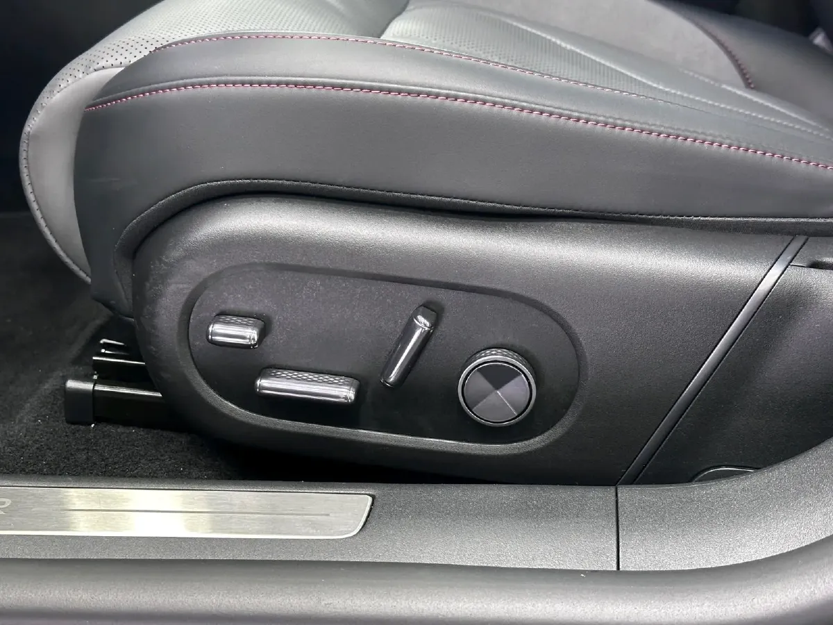 2025 Zeekr 007GT BEV 100.01KWH,autocango,china used car exporter,china ev exporter,chinese used car exporter,chinese used ev exporter
