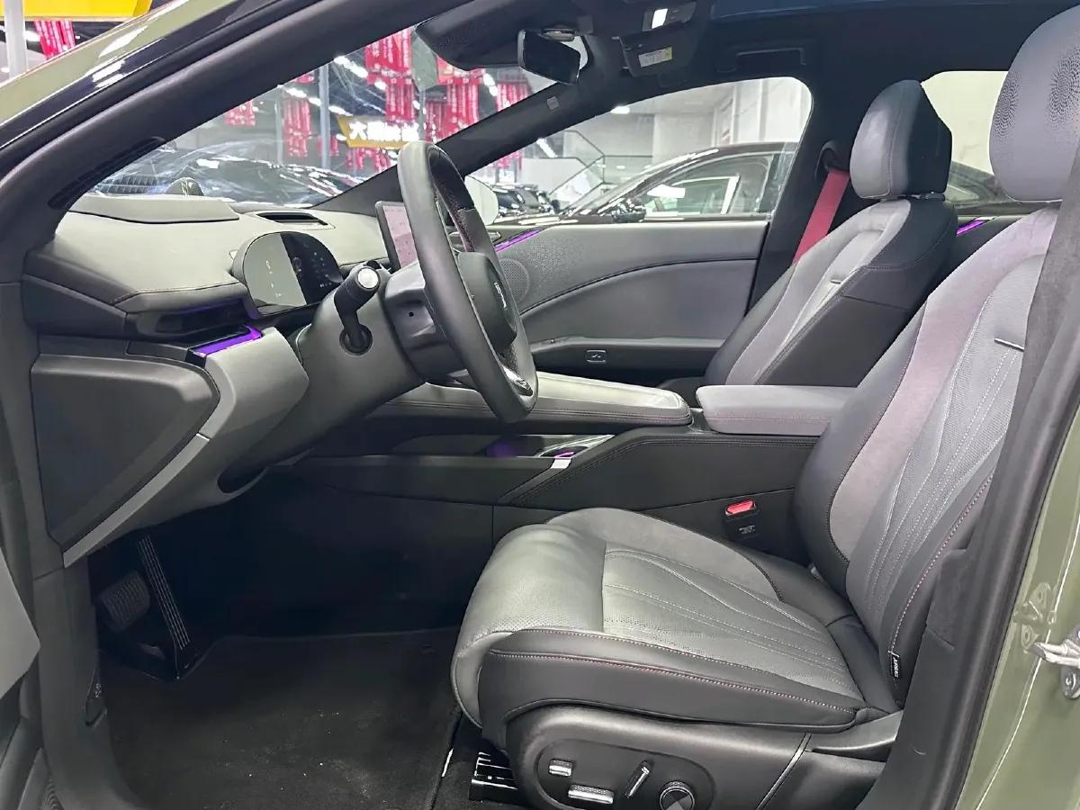 2025 Zeekr 007GT BEV 100.01KWH,autocango,china used car exporter,china ev exporter,chinese used car exporter,chinese used ev exporter