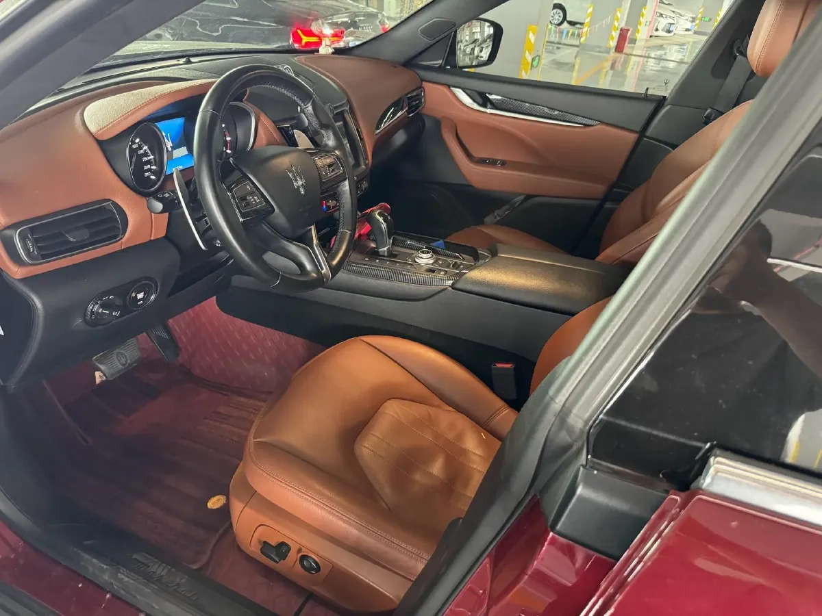 2018 Jaguar XJ 3.0T 340HP V6 8AT,autocango,china used car exporter,china ev exporter,chinese used car exporter,chinese used ev exporter