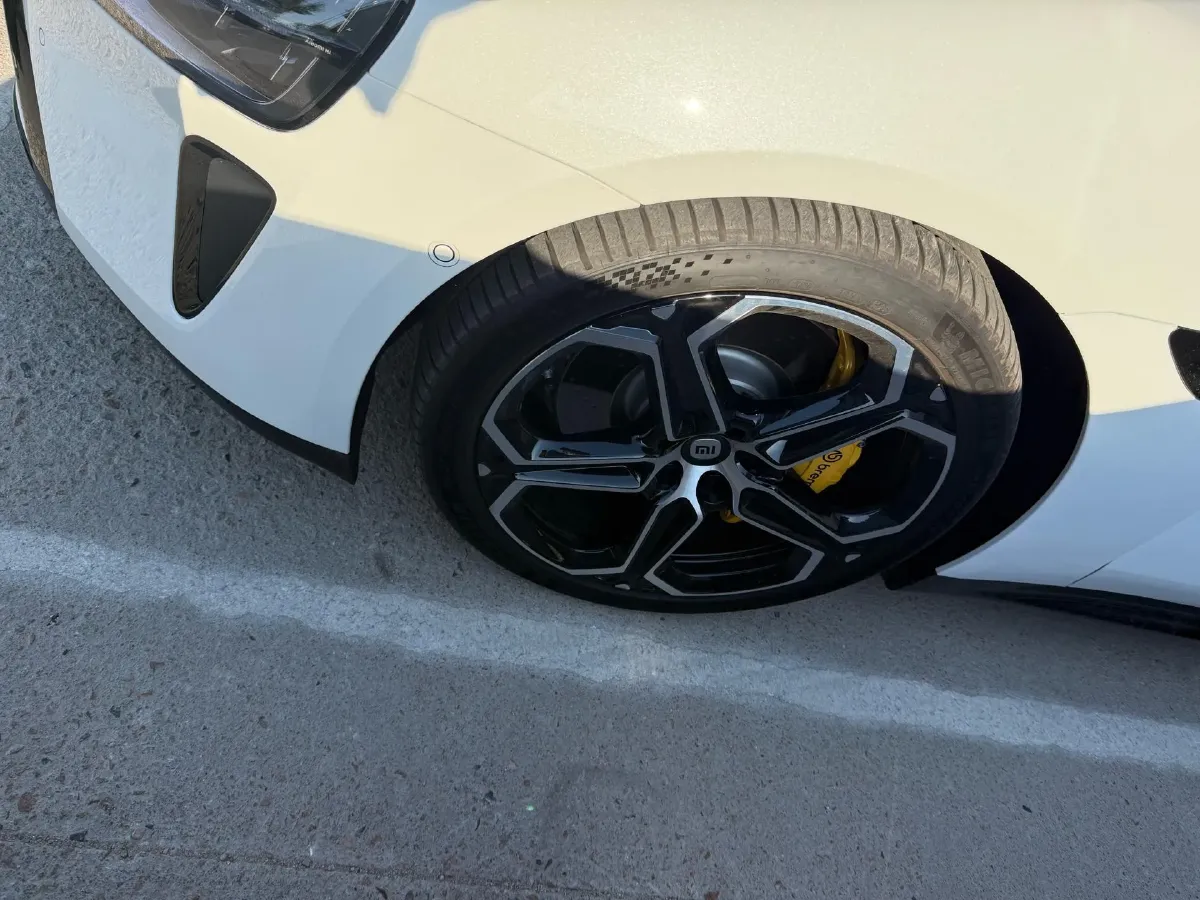 2024 MI SU7 BEV 101KWH,autocango,china used car exporter,china ev exporter,chinese used car exporter,chinese used ev exporter