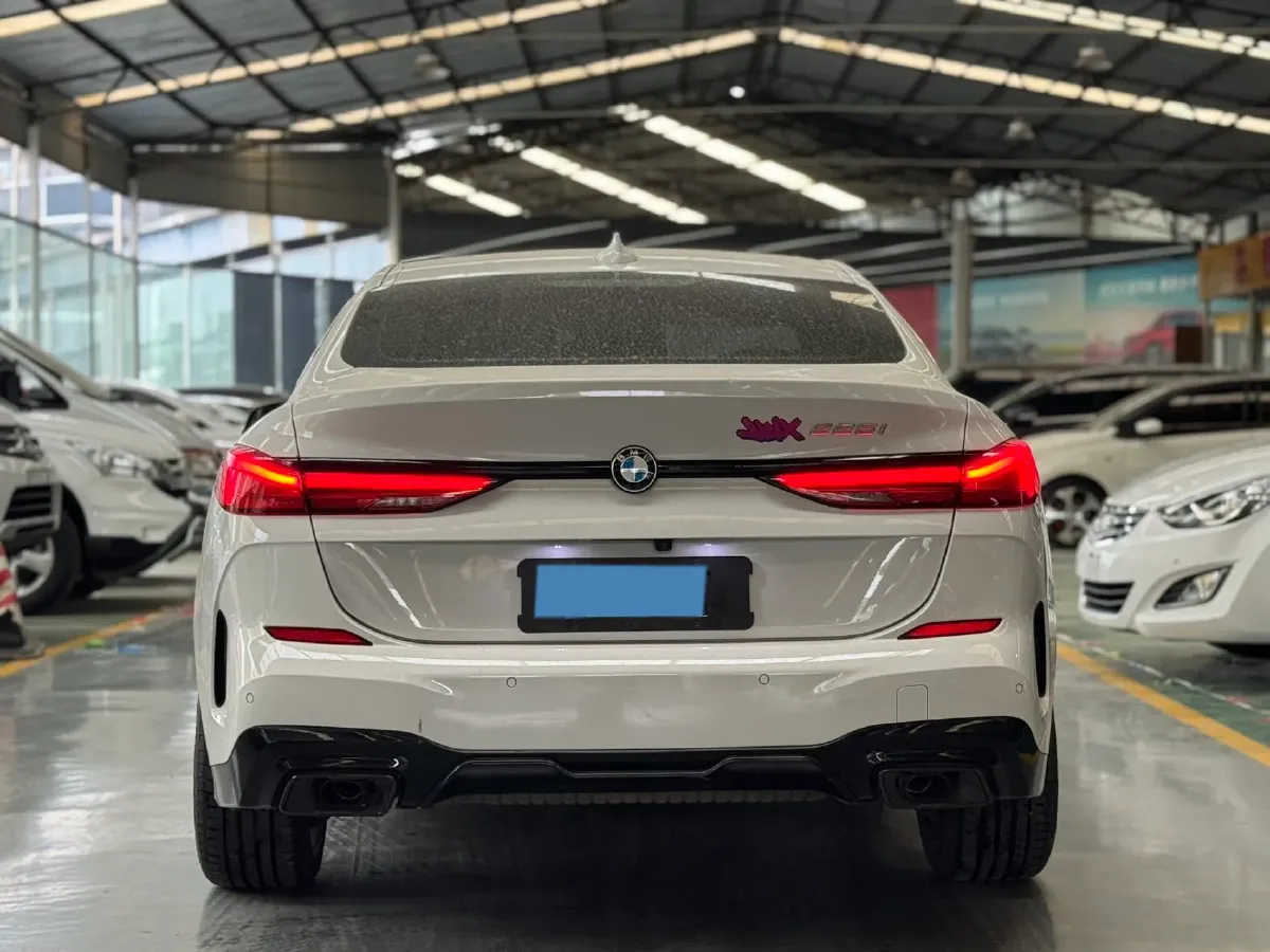 2021 BMW 2 Series 2.0T 192HP L4 7DCT,autocango,china used car exporter,china ev exporter,chinese used car exporter,chinese used ev exporter
