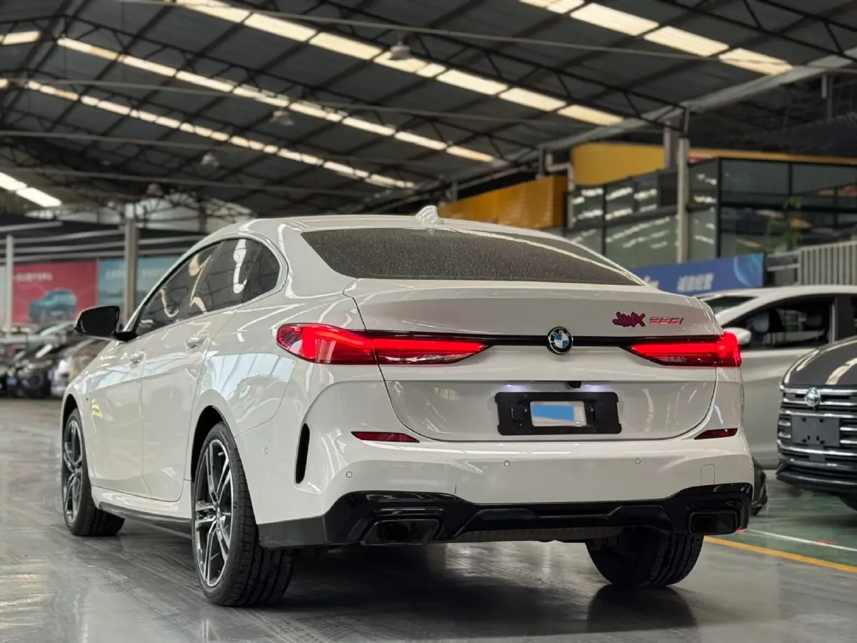 2021 BMW 2 Series 2.0T 192HP L4 7DCT,autocango,china used car exporter,china ev exporter,chinese used car exporter,chinese used ev exporter