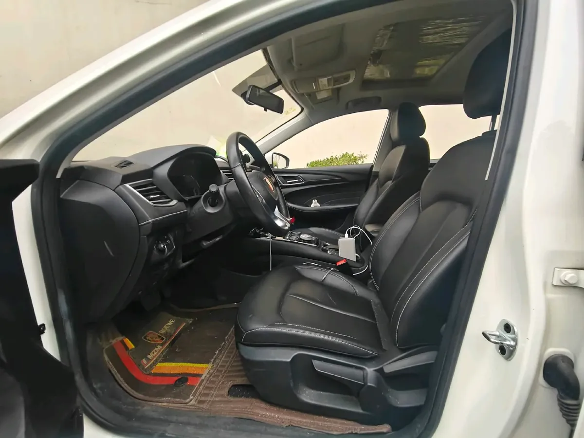 2018 Roewe Ei5 BEV 35KWH,autocango,china used car exporter,china ev exporter,chinese used car exporter,chinese used ev exporter