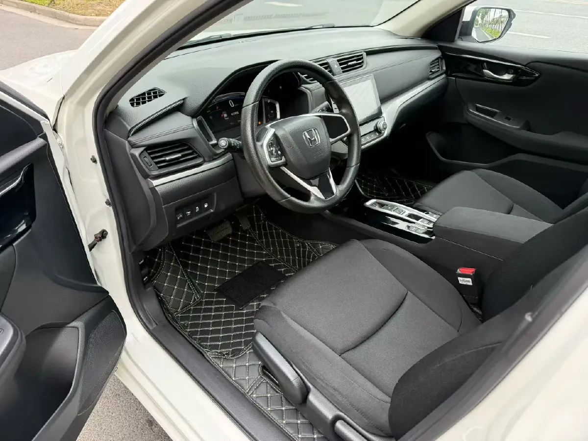 2021 Honda Envix 1.5L 109HP L4 E-CVT Hybrid,autocango,china used car exporter,china ev exporter,chinese used car exporter,chinese used ev exporter