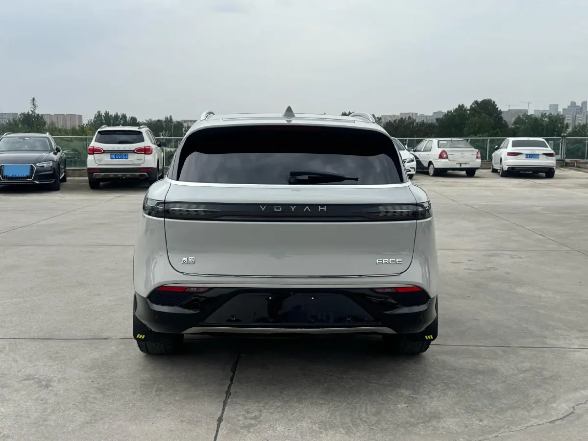 2021 Voyah FREE Range Extended 109HP REEV 33KWH,autocango,china used car exporter,china ev exporter,chinese used car exporter,chinese used ev exporter