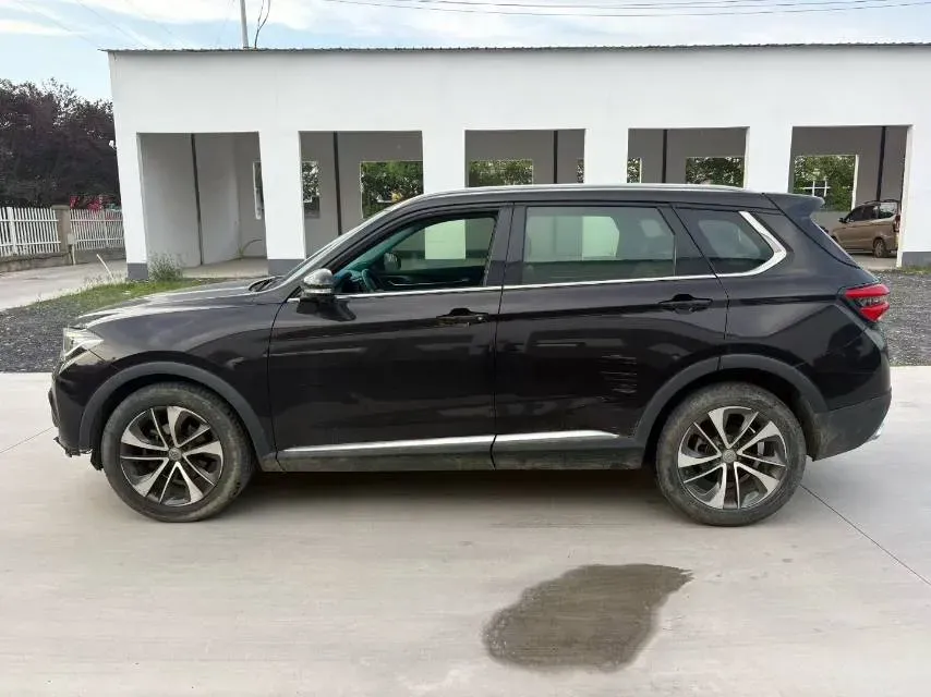 2018 Brilliance Auto V7 1.6T 204HP L4 7DCT,autocango,china used car exporter,china ev exporter,chinese used car exporter,chinese used ev exporter