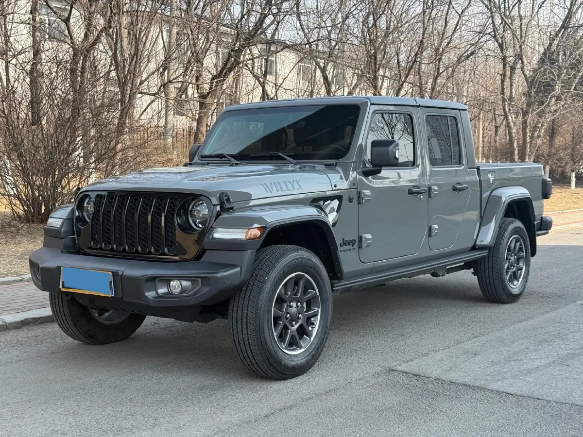 2022 Jeep Gladiator 3.6L 284HP V6 8AT,autocango,china used car exporter,china ev exporter,chinese used car exporter,chinese used ev exporter