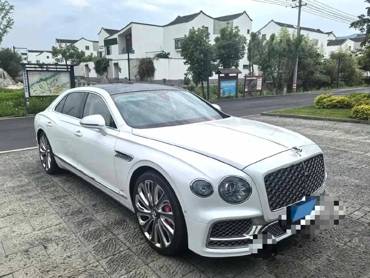 2022 Bentley Flying Spur 4.0T 550HP V8 8DCT,autocango,china used car exporter,china ev exporter,chinese used car exporter,chinese used ev exporter