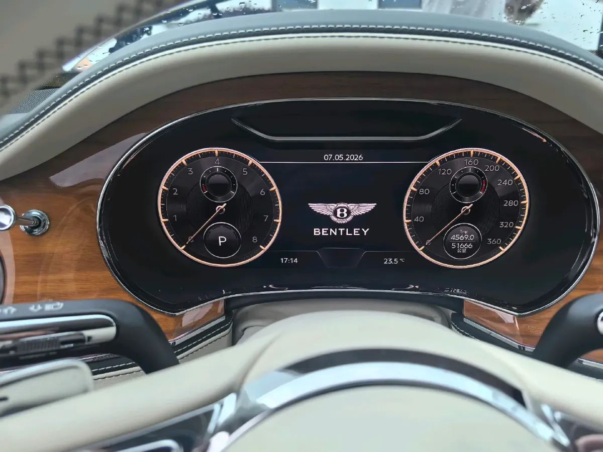 2022 Bentley Flying Spur 4.0T 550HP V8 8DCT,autocango,china used car exporter,china ev exporter,chinese used car exporter,chinese used ev exporter