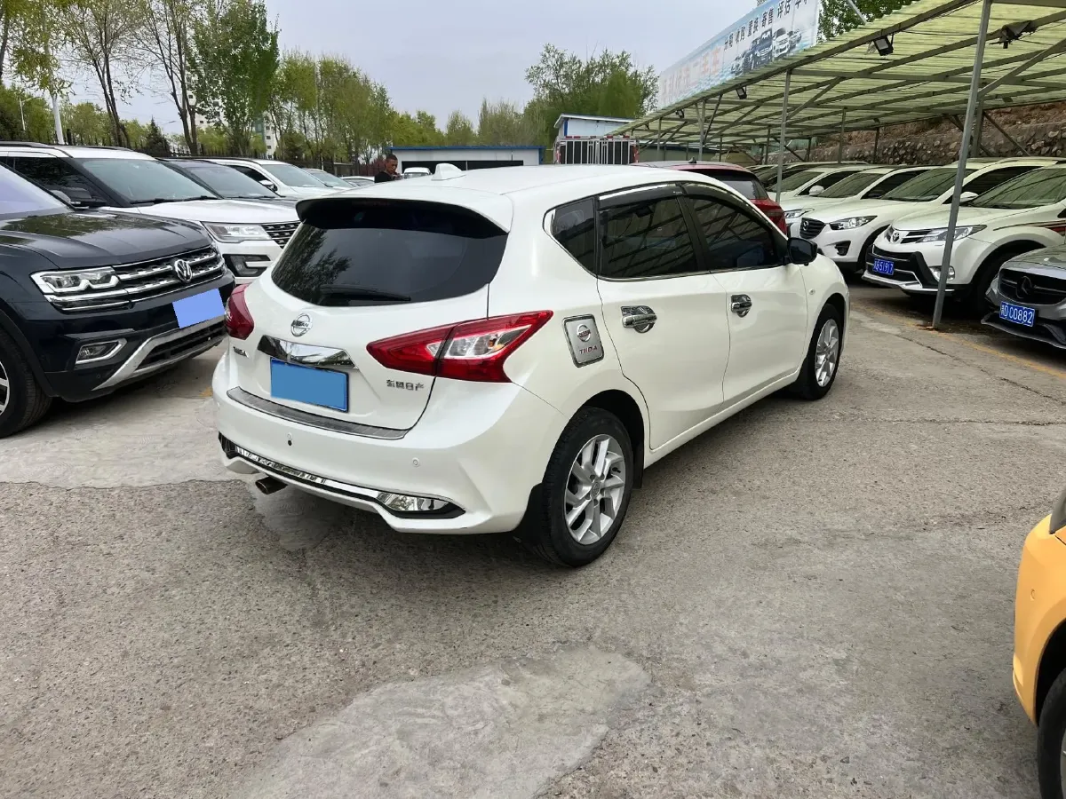 2021 Nissan Tiida 1.6L 122HP L4 CVT,autocango,china used car exporter,china ev exporter,chinese used car exporter,chinese used ev exporter
