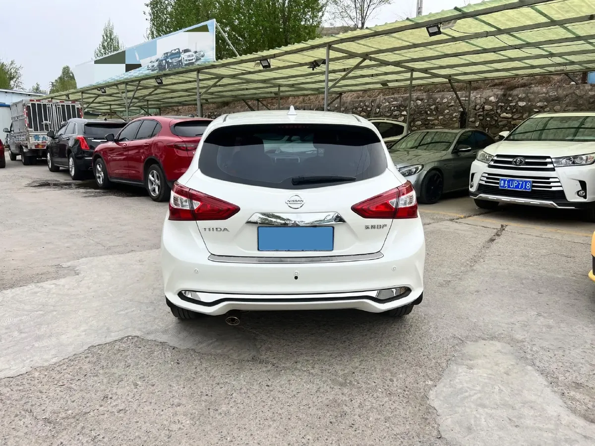 2021 Nissan Tiida 1.6L 122HP L4 CVT,autocango,china used car exporter,china ev exporter,chinese used car exporter,chinese used ev exporter