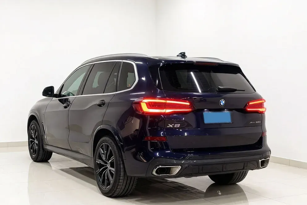 2022 BMW X5 2.0T 245HP L4 8AT,autocango,china used car exporter,china ev exporter,chinese used car exporter,chinese used ev exporter